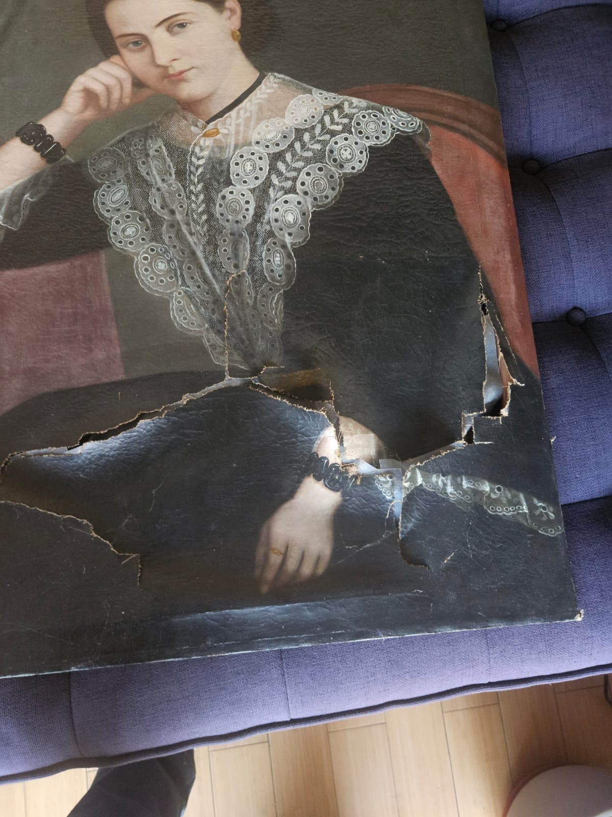Retrato de dama · óleo sobre tela — antes